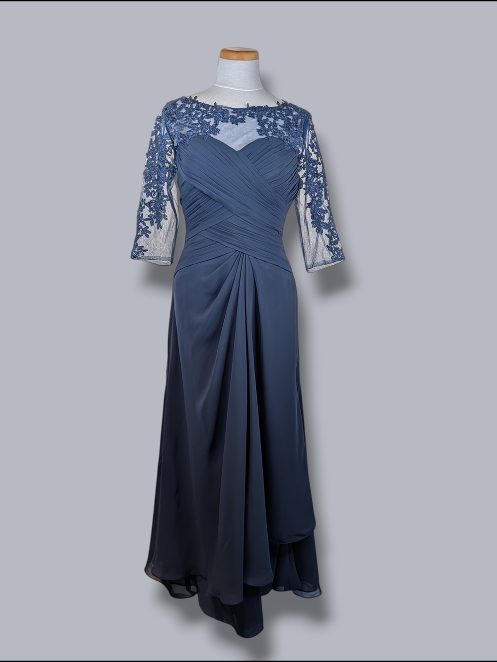 NWT Elegant Navy Blue Lace Up Back Pleated Chiffon Evening Gown Dress Size 14/XL - Picture 2 of 16